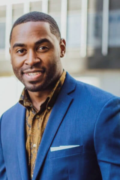 copywriter client testimonial man